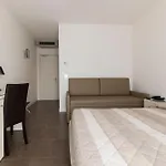 Miami Hotel 3*