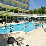Miami Hotel
